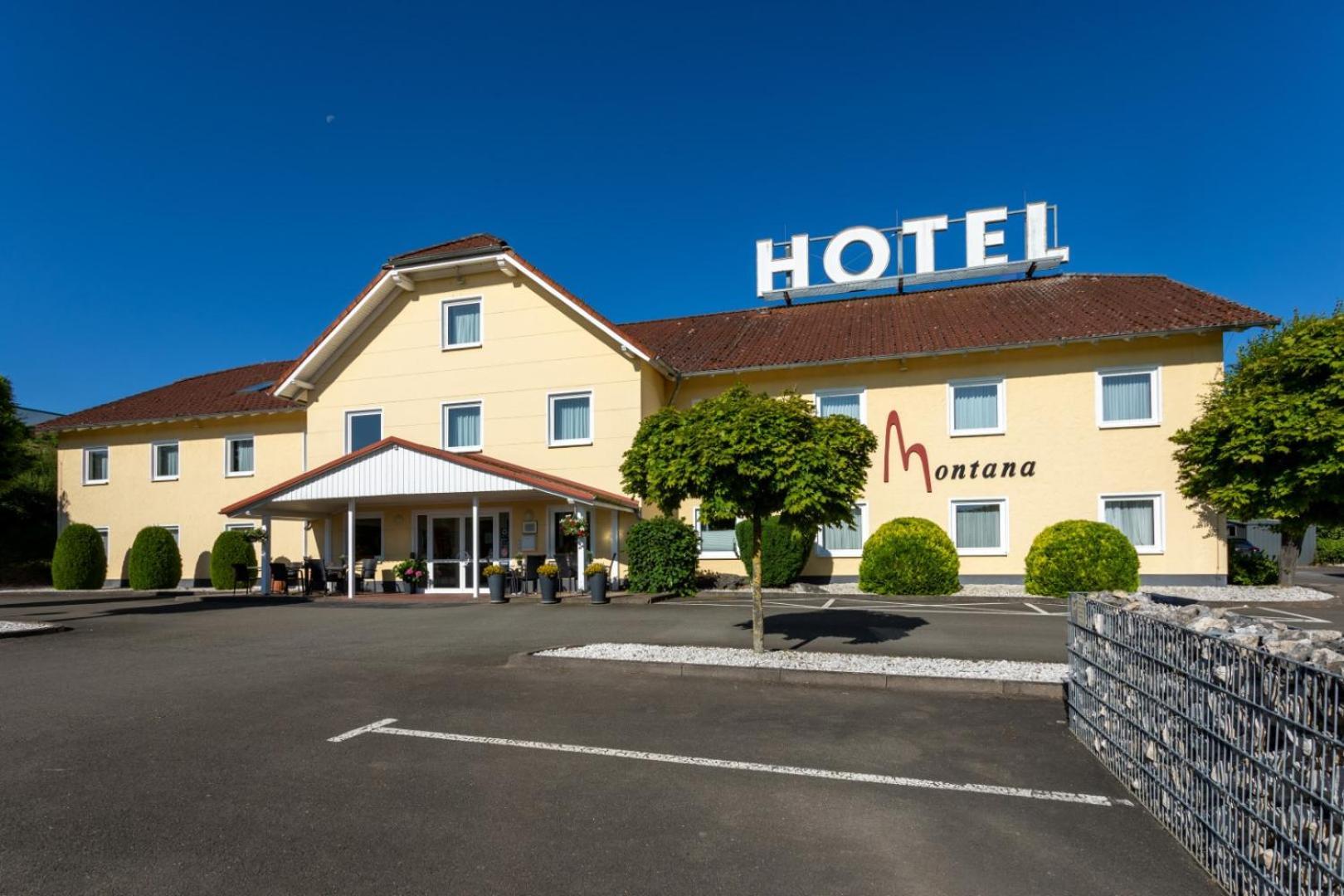 Hotel Montana Diemelstadt 외부 사진