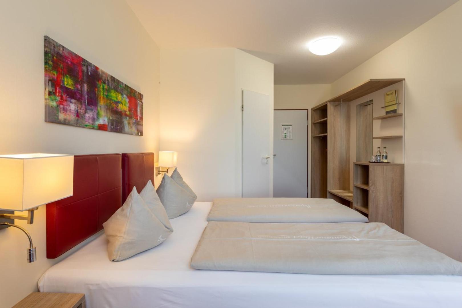 Hotel Montana Diemelstadt 외부 사진