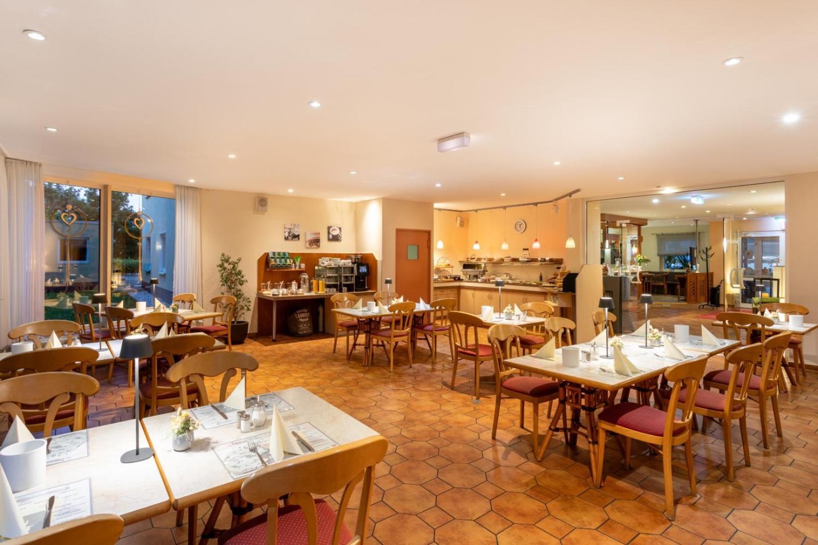 Hotel Montana Diemelstadt 외부 사진