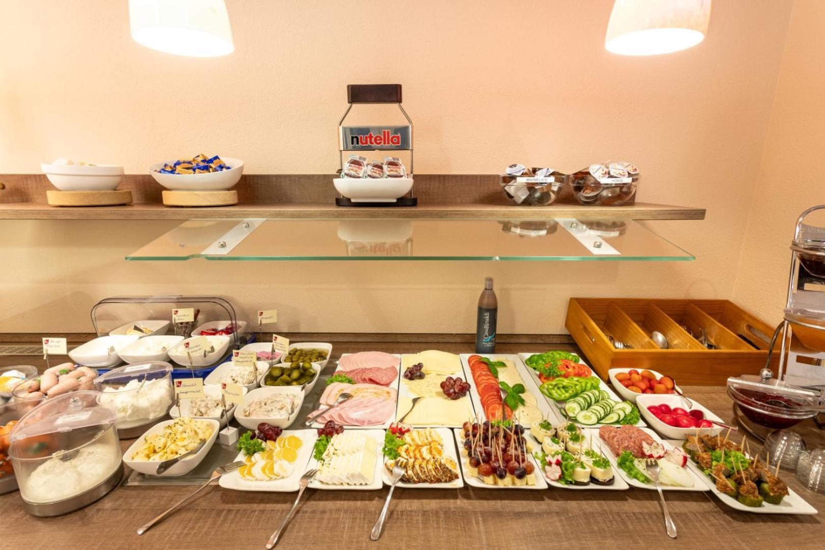 Hotel Montana Diemelstadt 외부 사진